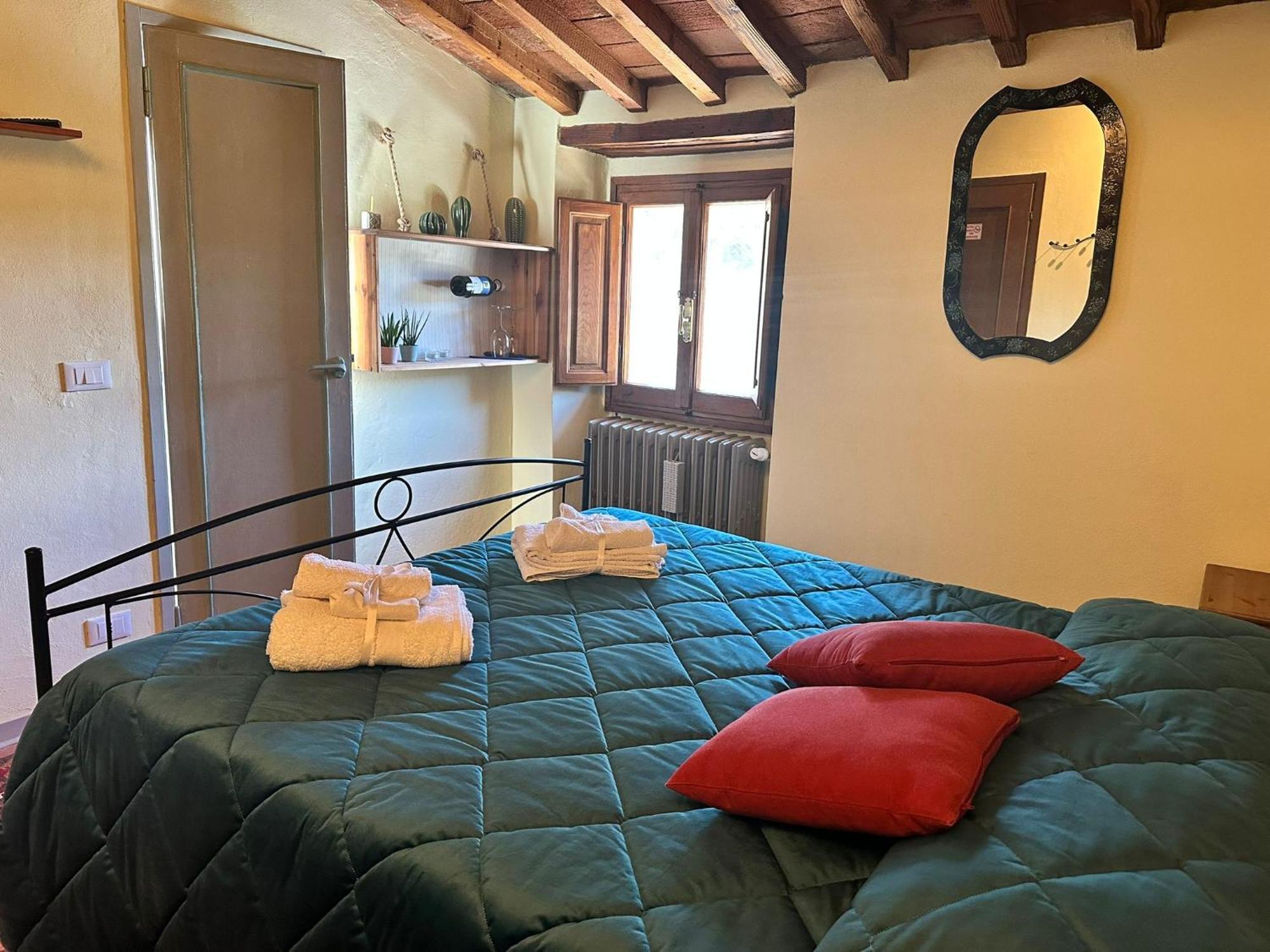פונטאסייבה Agriturismo Tassinaia מראה חיצוני תמונה
