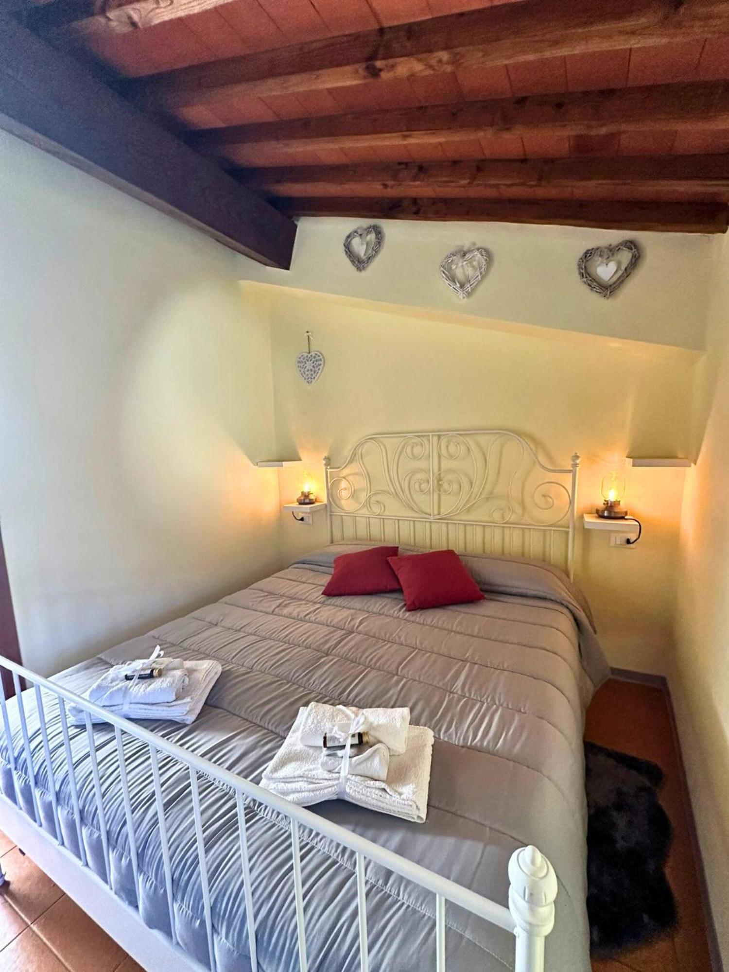 פונטאסייבה Agriturismo Tassinaia מראה חיצוני תמונה